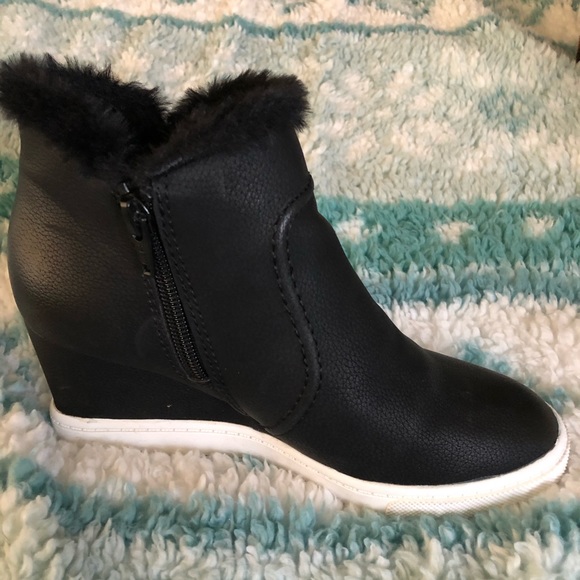 Booties - Picture 4 of 5